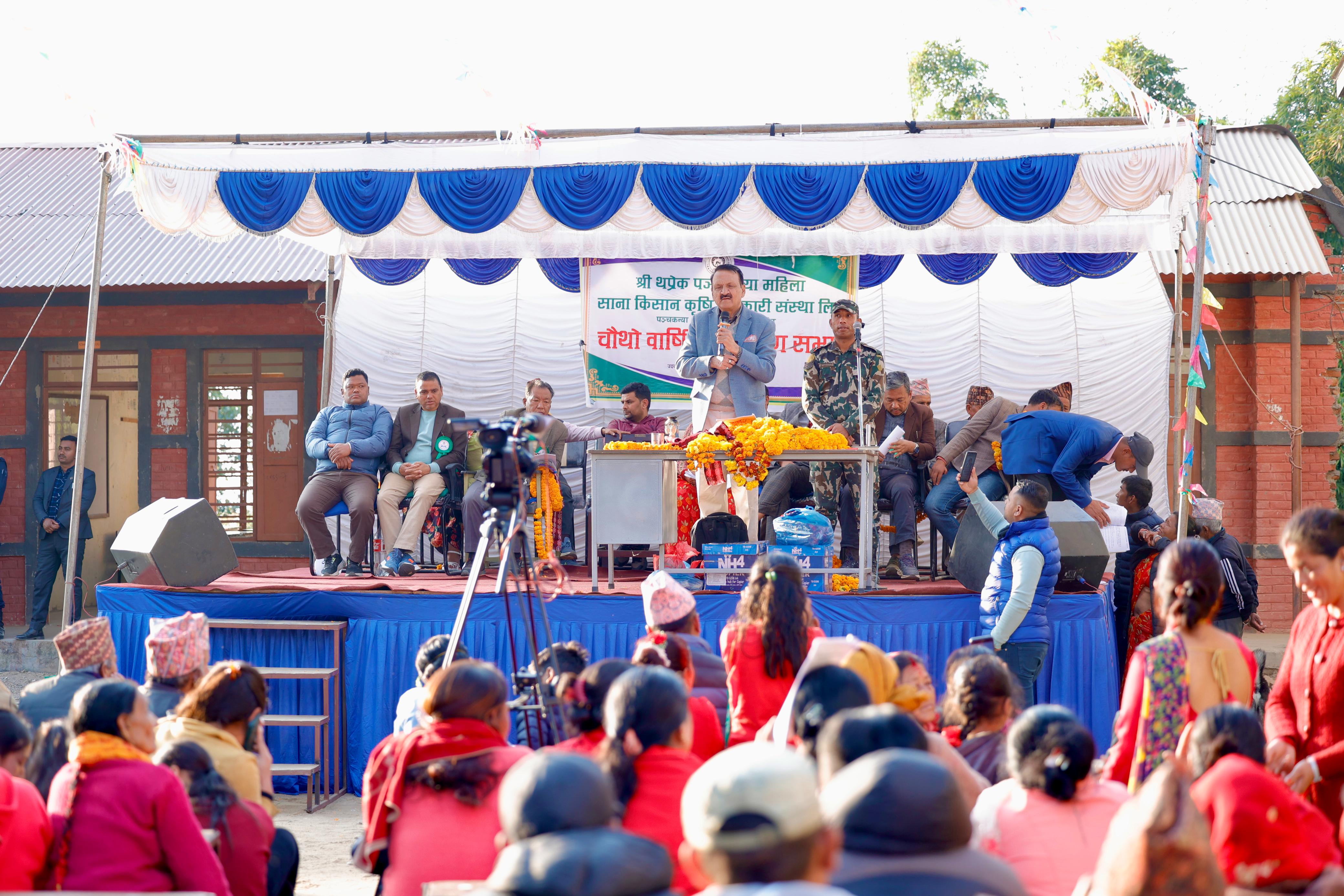 नेपालमै उद्योग व्यवसायको माहौल  बढाउँ रोजगारी यही सिर्जना गरौं : अर्थमन्त्री डा. महत